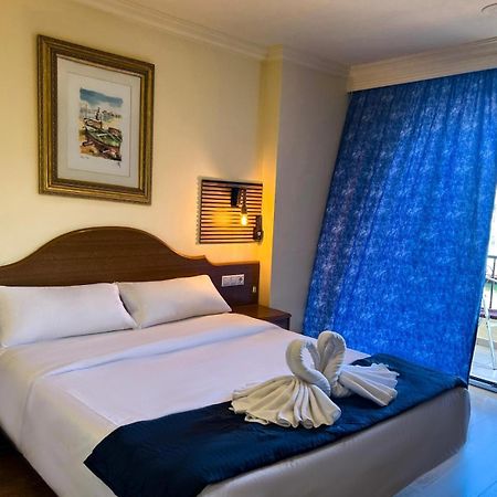 Hotel Portofino By Insidehome Empuriabrava Eksteriør billede
