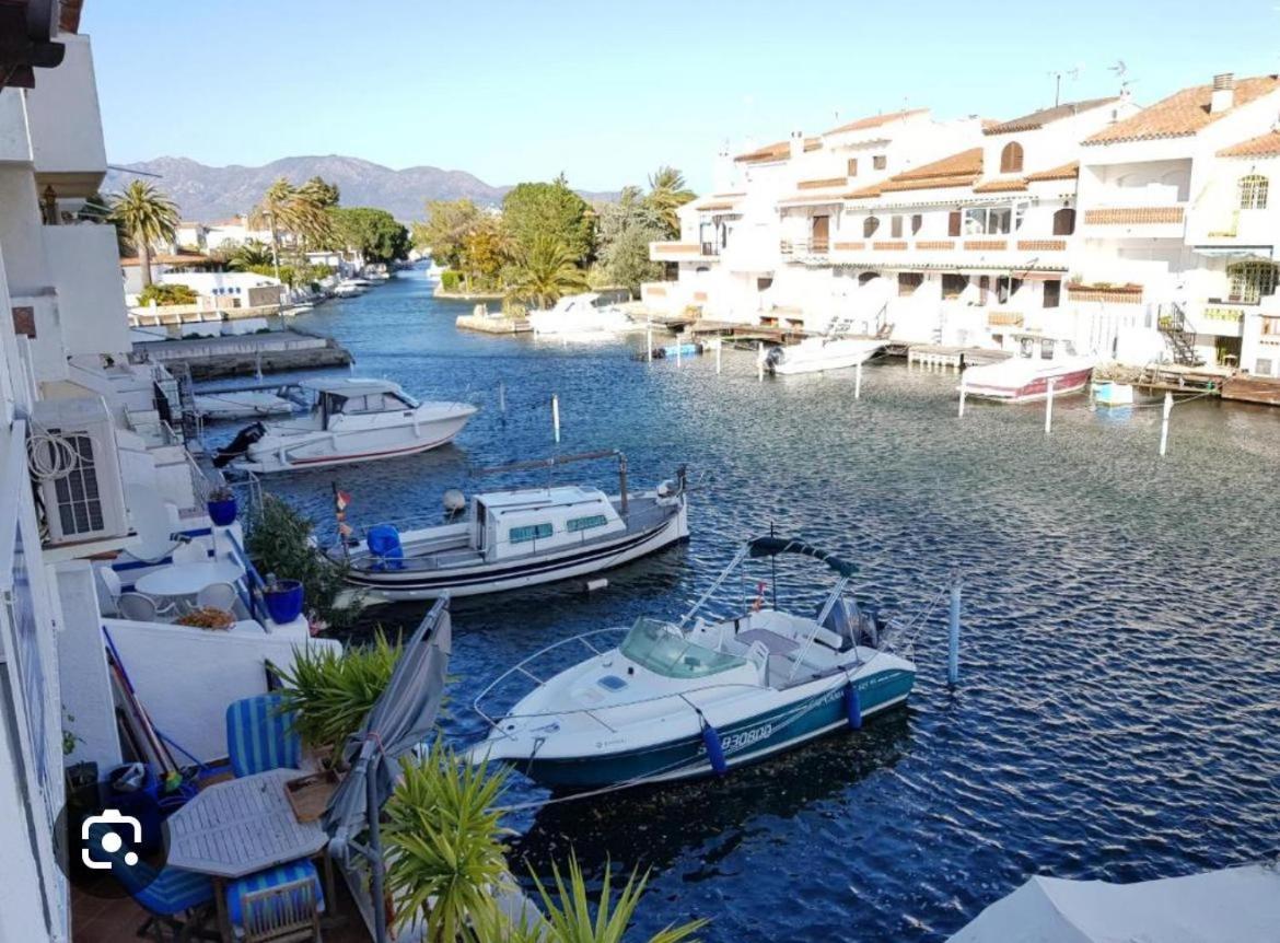 Hotel Portofino By Insidehome Empuriabrava Eksteriør billede