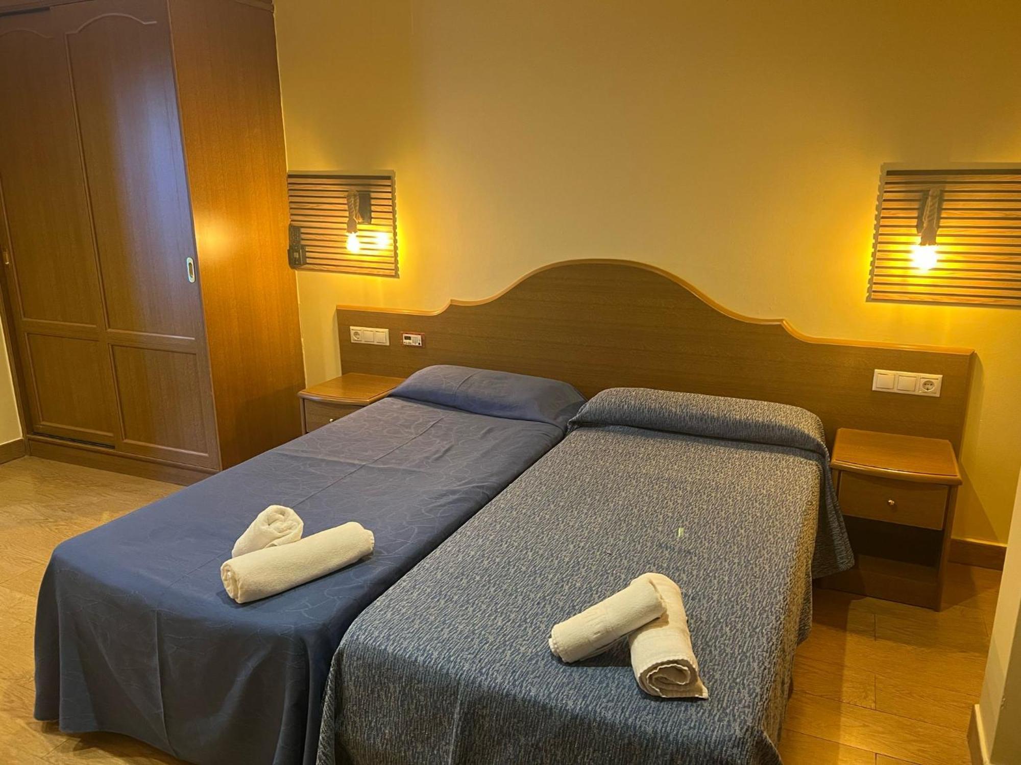 Hotel Portofino By Insidehome Empuriabrava Eksteriør billede