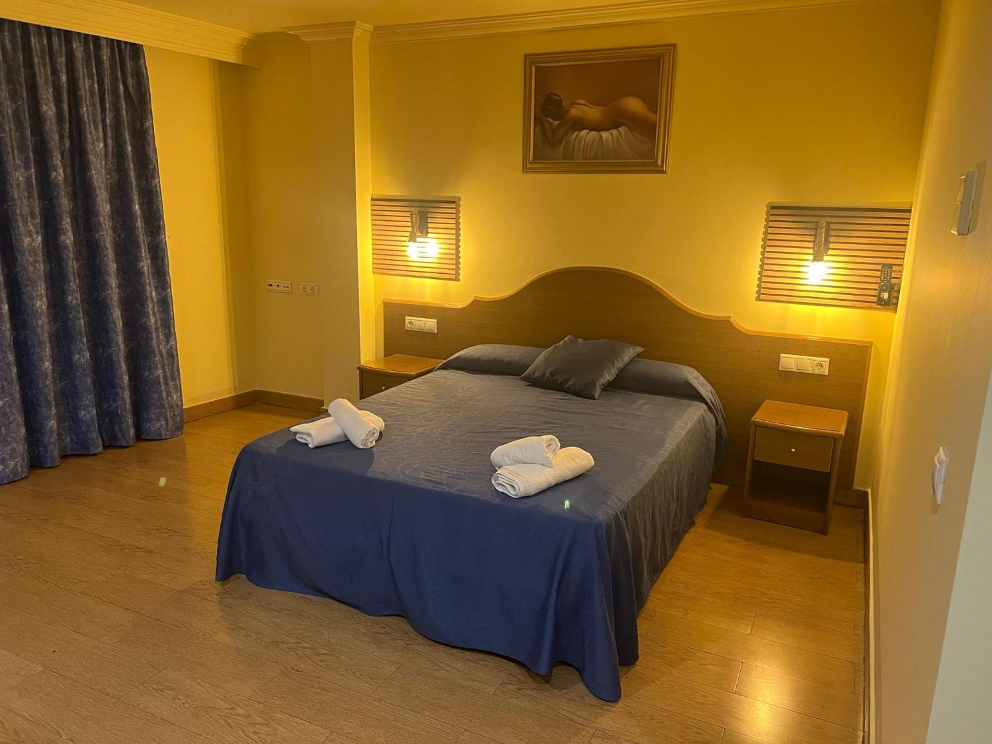 Hotel Portofino By Insidehome Empuriabrava Eksteriør billede