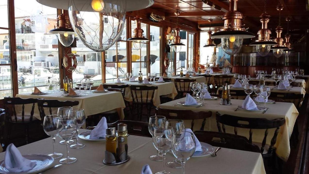 Hotel Portofino By Insidehome Empuriabrava Eksteriør billede